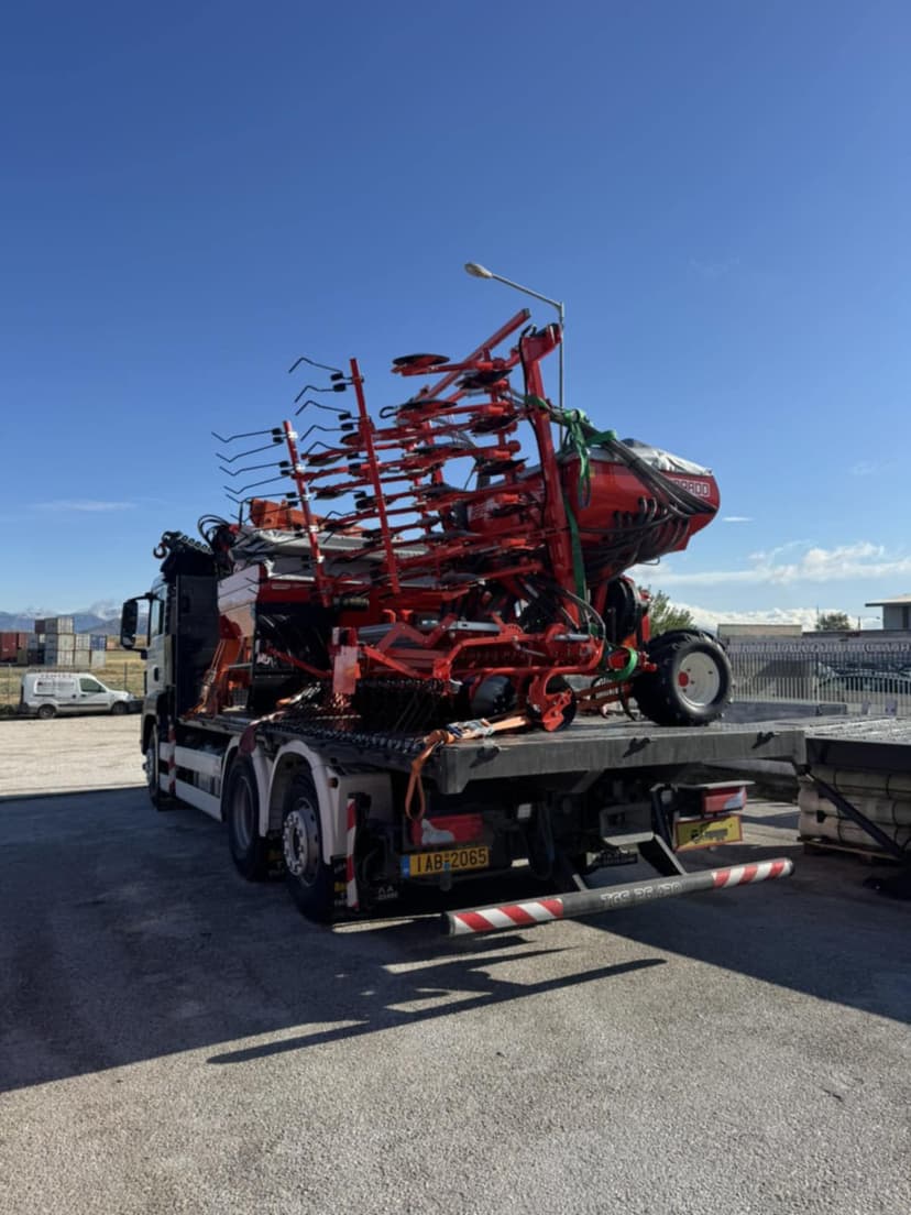 Μεταφορά σκαφών με γερανό